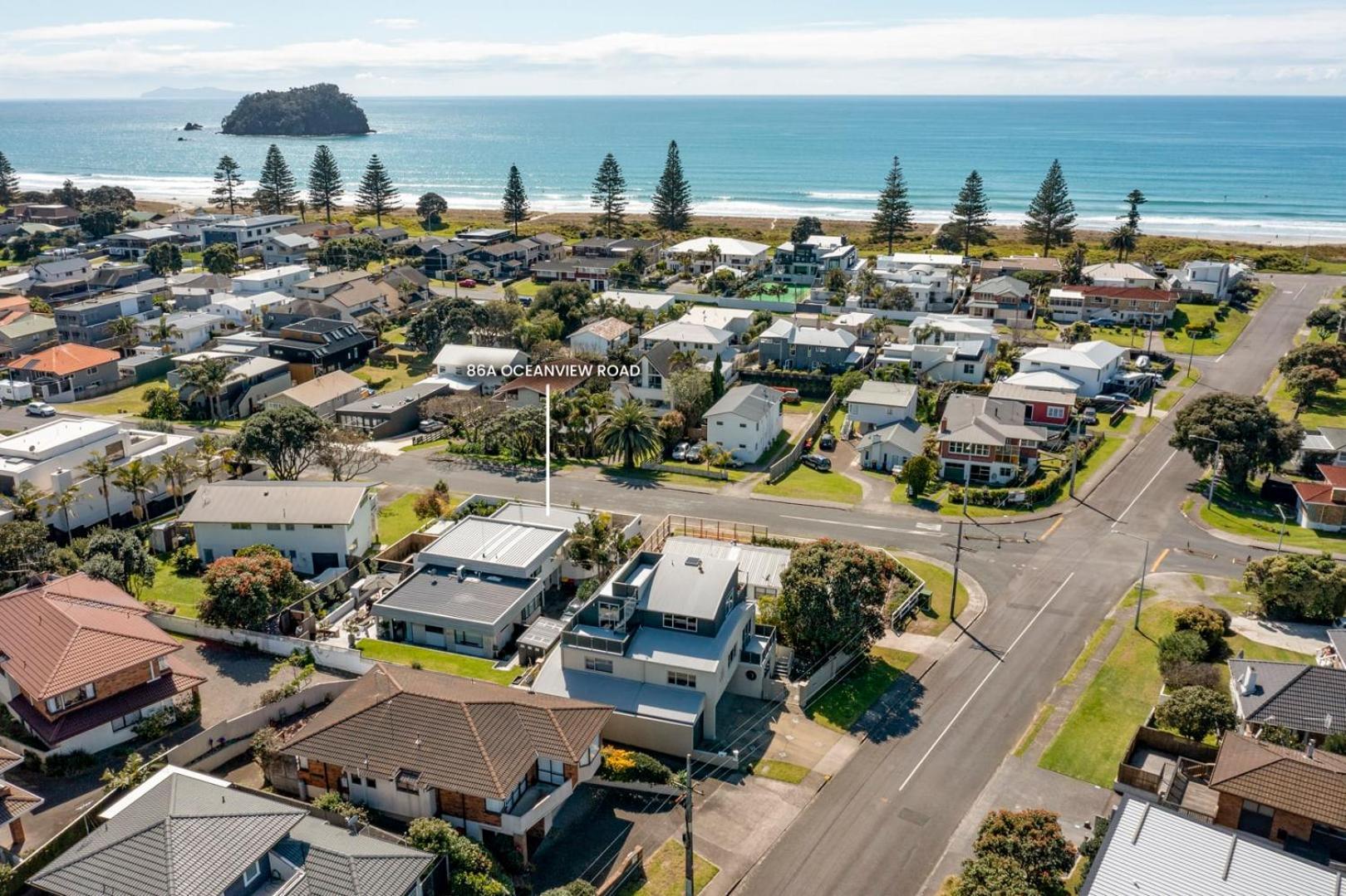 The Endless Summer Home - Beach And Town Location Маунт-Маунгани Экстерьер фото